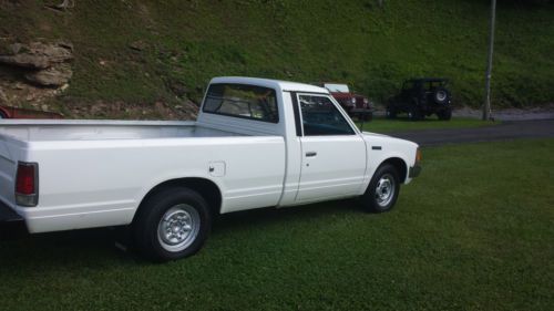 1986 nissan truck CLEAN!, image 3