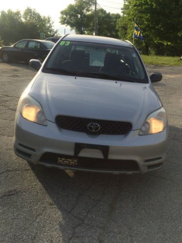 2003 toyota matrix base wagon 4-door 1.8l awd automatic !low low price