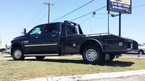 2014 ram 3500 4x4 laramie with custom paint match herrin hauler bed. loaded!!