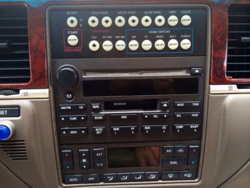2003 Lincoln Town Car Executive Coach Builders Limousine 4.6L, image 2