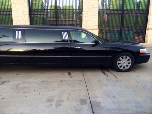 2003 Lincoln Town Car Executive Coach Builders Limousine 4.6L, image 7