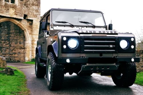 Land rover d-90 defender. left hand drive. diesel station wagon.