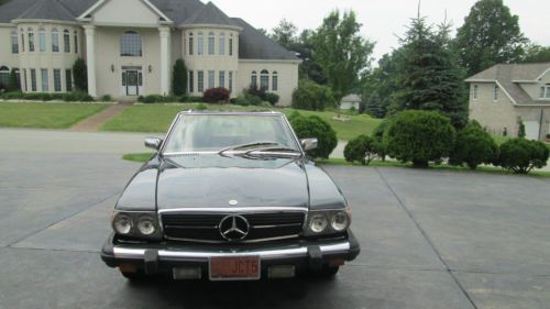 1979 mercedes benz 450sl r107 w107 black with brown interior. sharp roadster!