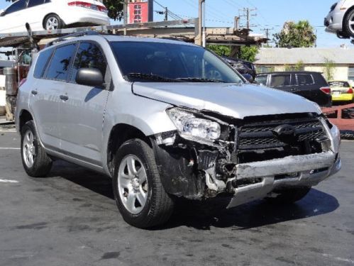 2010 toyota rav4 4wd damaged rebuilder runs! only 26k miles economical wont last