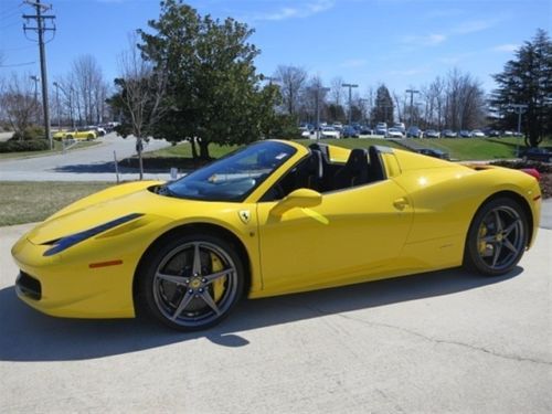 458 spider certified 4.5l bluetooth 2 doors 4-wheel abs brakes 570 hp horsepower