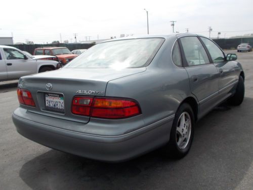 1998 toyota avalon, no reserve