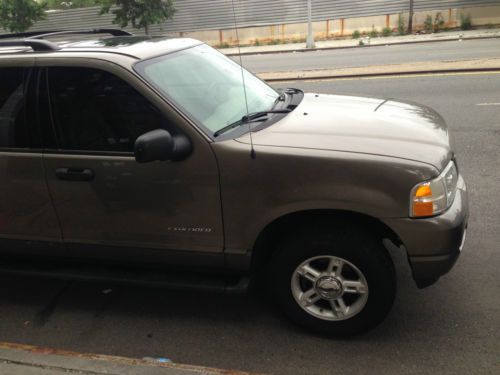 2004 ford explorer sport trac xlt sport utility 4-door 4.0l