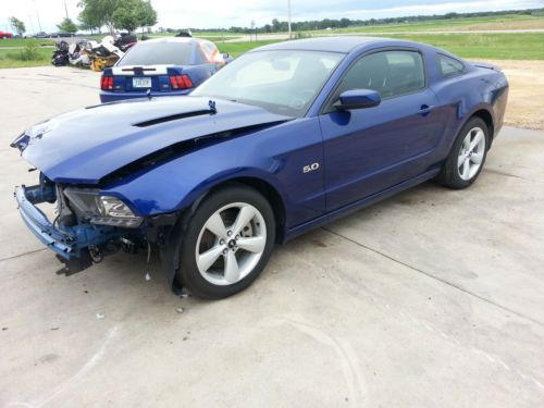 2014 ford mustang gt 5.0 coyote coupe 9k miles wrecked damaged rebuildable  runs