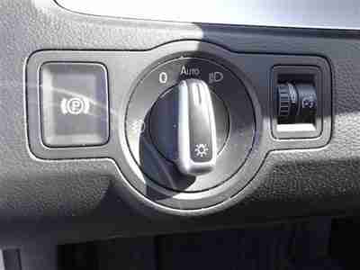 Sport 2.0L Turbocharged Automatic Transmission Silver Black Leather Interior FWD, image 10