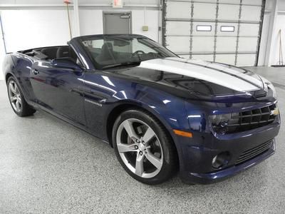 Blue v8 chevy camaro rs/ss convertible w/ hurst shifter 6spd manual transmission