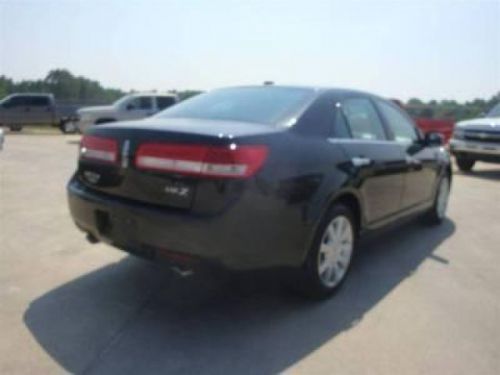 2010 lincoln mkz base