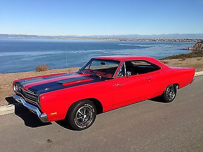 1969 plymouth road runner. built at the los angeles factory.excellent condition