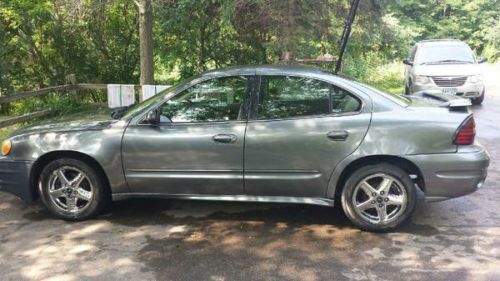 2005 pontiac grand am se with low miles $5,500 or best offer