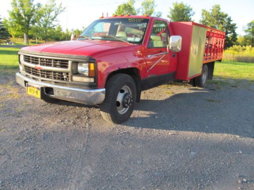 99 chevy 3500 turbo diesel dually flatbed  liftgate