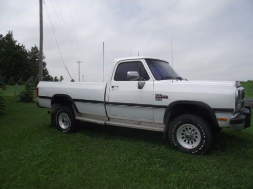 1992 dodge w250 base standard cab pickup 2-door 5.9l