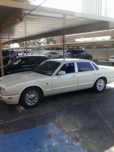 1995 jaguar xj6 base sedan 4-door 4.0l