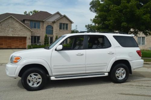 Limited sequoia 4x4, leather, dvd, sun roof, clean