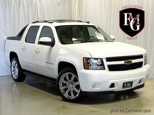 2011 chevrolet avalanche lt awd, nav, hs, 22 whl