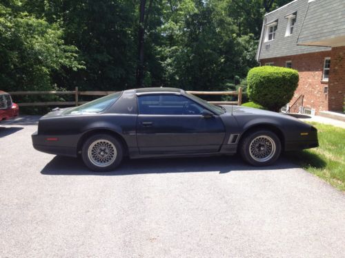 1987 pontiac firebird trans am coupe 2-door 5.0l