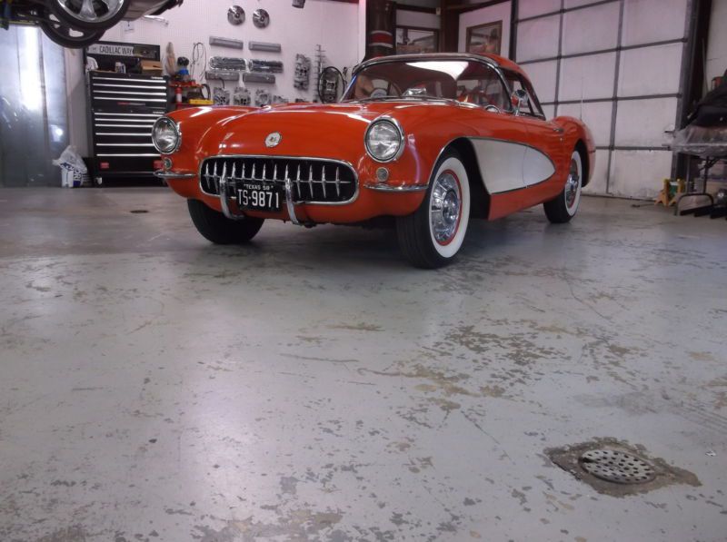 1957 chevrolet corvette convertible