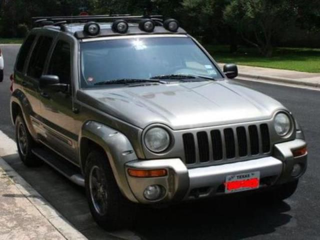 Jeep - liberty  6  cylinder