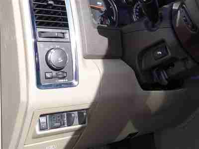 Dually White Tan Leather Interior Diesel Cummins Automatic Transmission Finance, image 12