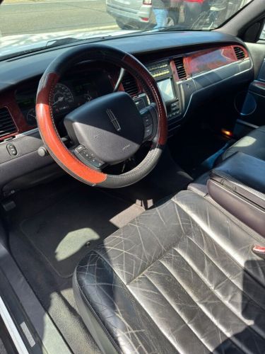 2005 Lincoln Town Car Executive 4dr Sedan w/ Limousine Builder Package, US $5,494.00, image 6