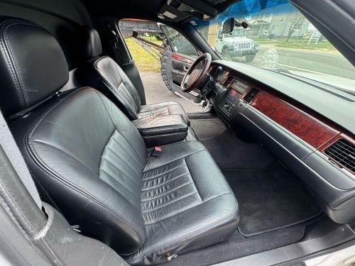 2005 Lincoln Town Car Executive 4dr Sedan w/ Limousine Builder Package, US $5,494.00, image 7