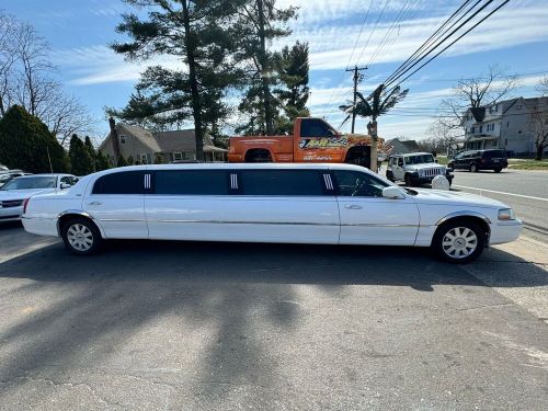2005 Lincoln Town Car Executive 4dr Sedan w/ Limousine Builder Package, US $5,494.00, image 23