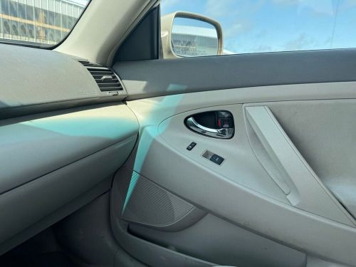 2010 Toyota Camry LE, US $2,250.00, image 29