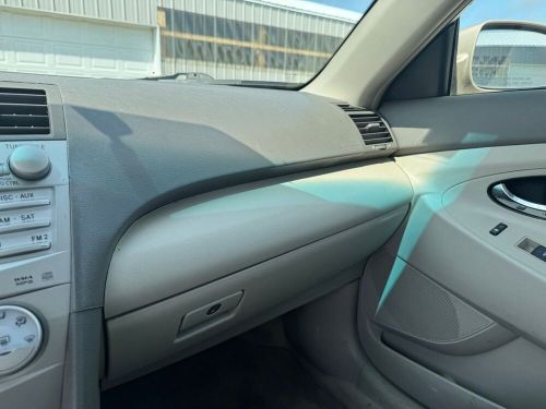 2010 Toyota Camry LE, US $2,250.00, image 30