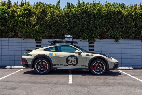 2024 Porsche 911 Dakar, US $369,900.00, image 3