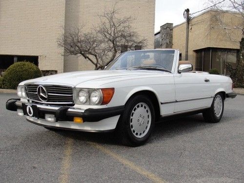 Beautiful 1988 mercedes-benz 560sl, just serviced