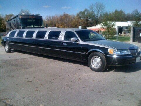 Limos limo limousine limousines bus limo bus sedan 1998 lincoln towncar exotic