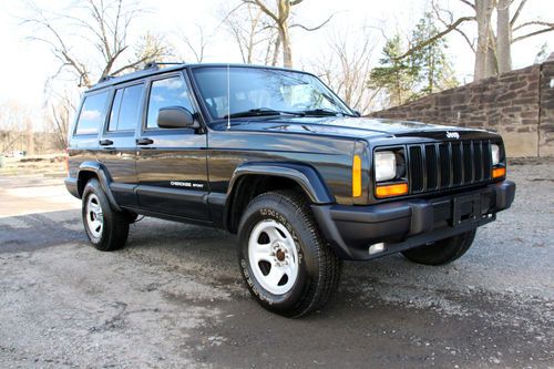 2001 jeep cherokee classic sport utility 4-door 4.0l 5 speed maunual