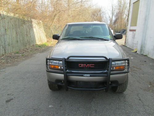 2003 gmc sonoma sls extended cab...4x4...super clean