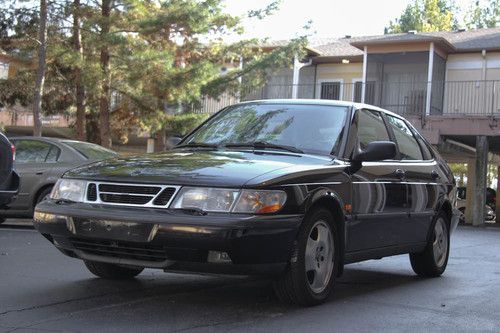 1998 saab 900 se black on black rare 5 spd low mileage clean original