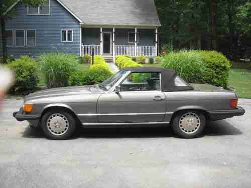 Light Gray, auto, air, 153k miles, 2nd. owner, US $8,500.00, image 2