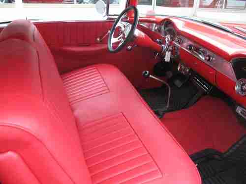 1956 Chevrolet Bel Air Two Tone 327 4 speed AC Recent Restoration, image 7