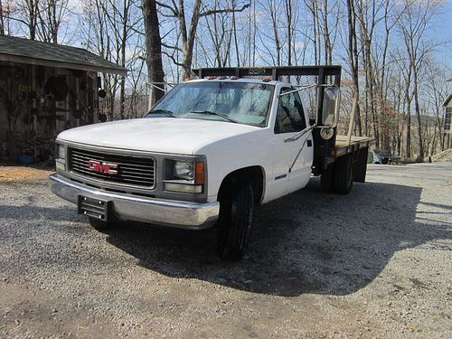 2000 gmc sierra 3500 series flatbed truck white