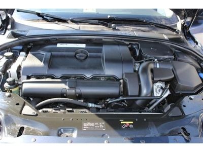 3.2L CD AWD Power Steering 4-Wheel Disc Brakes Aluminum Wheels Fog Lamps ABS, US $25,988.00, image 8