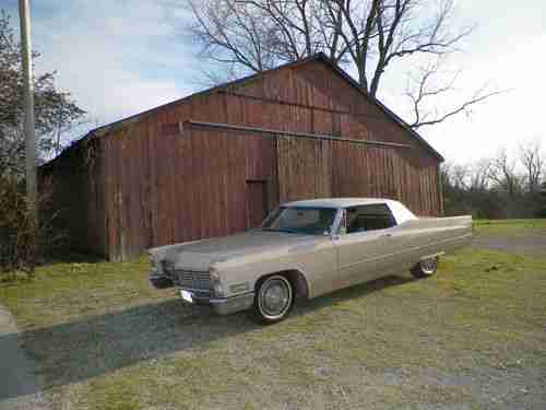 1967 Cadillac Deville, 2 door, Hard Top Beautiful Car, image 10
