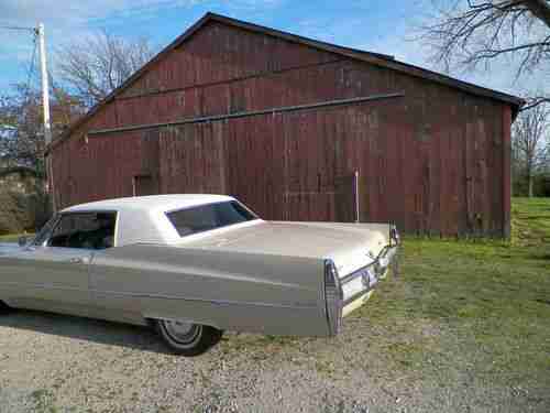 1967 Cadillac Deville, 2 door, Hard Top Beautiful Car, image 11