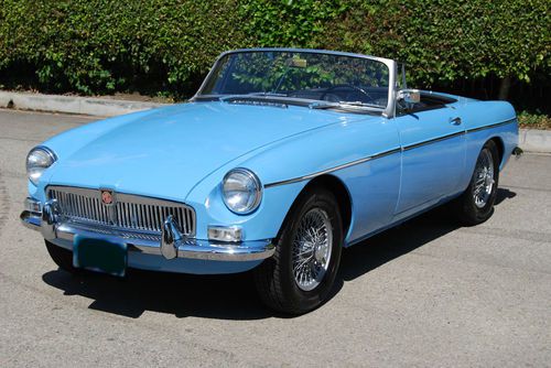 1962 mgb, 1st year, hardtop, soft top, tonneau, exquisite rotisserie restoration