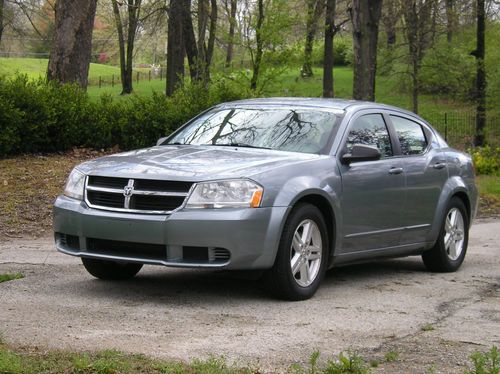 2008 dodge avenger sxt! newer tires / dependable/ gas miser/ priced low / fair!