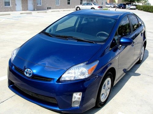 2010 toyota prius iii no reserve! jbl 6cd xm radio bluetooth 1 fl owner like new