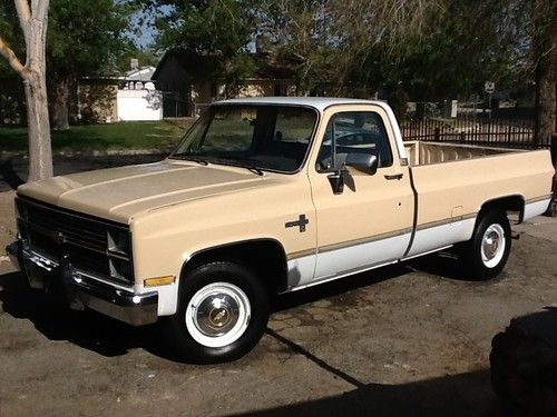 1984 chevrolet silverado 20 series-350 v-8-cailfornia desert truck