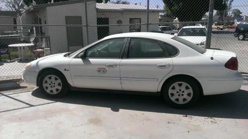 2000 ford taurus lx sedan 4-door 3.0l