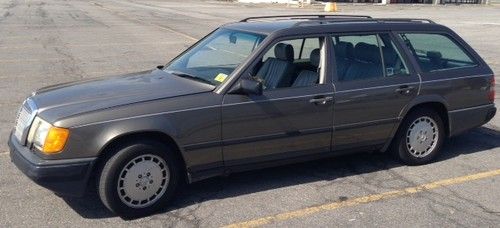 1989 mercedes benz 300te wagon s124-complete, runs, clear title no reserve in va