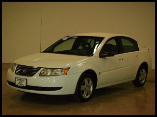 2006 saturn ion 2 / automatic / remote entry / fuel efficient